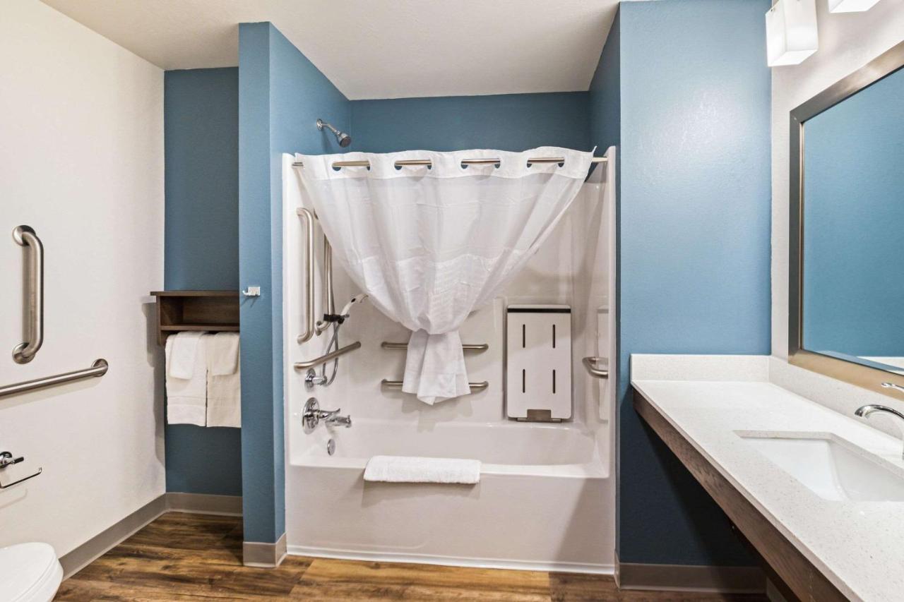 Woodspring Suites Broken Arrow Тълса Екстериор снимка