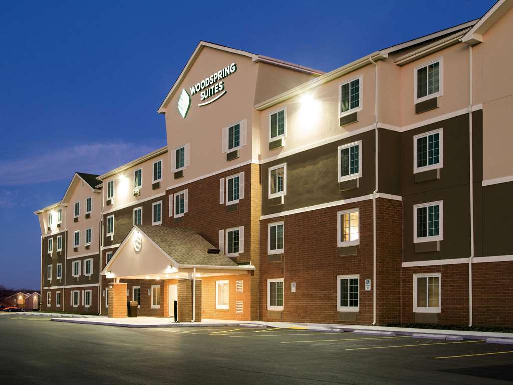 Woodspring Suites Broken Arrow Тълса Екстериор снимка