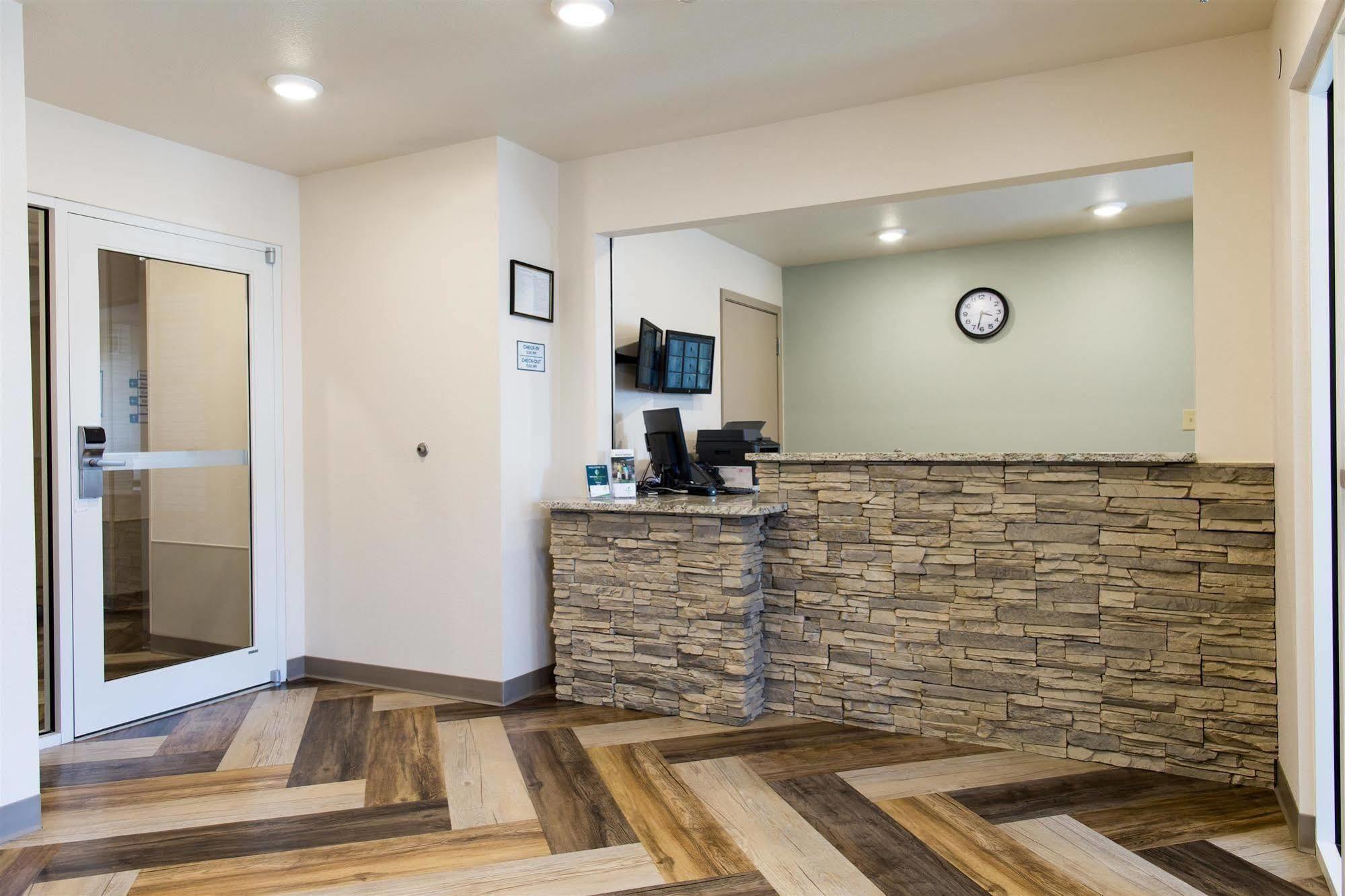 Woodspring Suites Broken Arrow Тълса Екстериор снимка